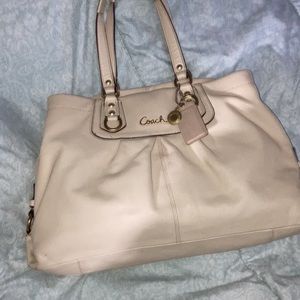 Vintage leather coach bag💙❤️💜